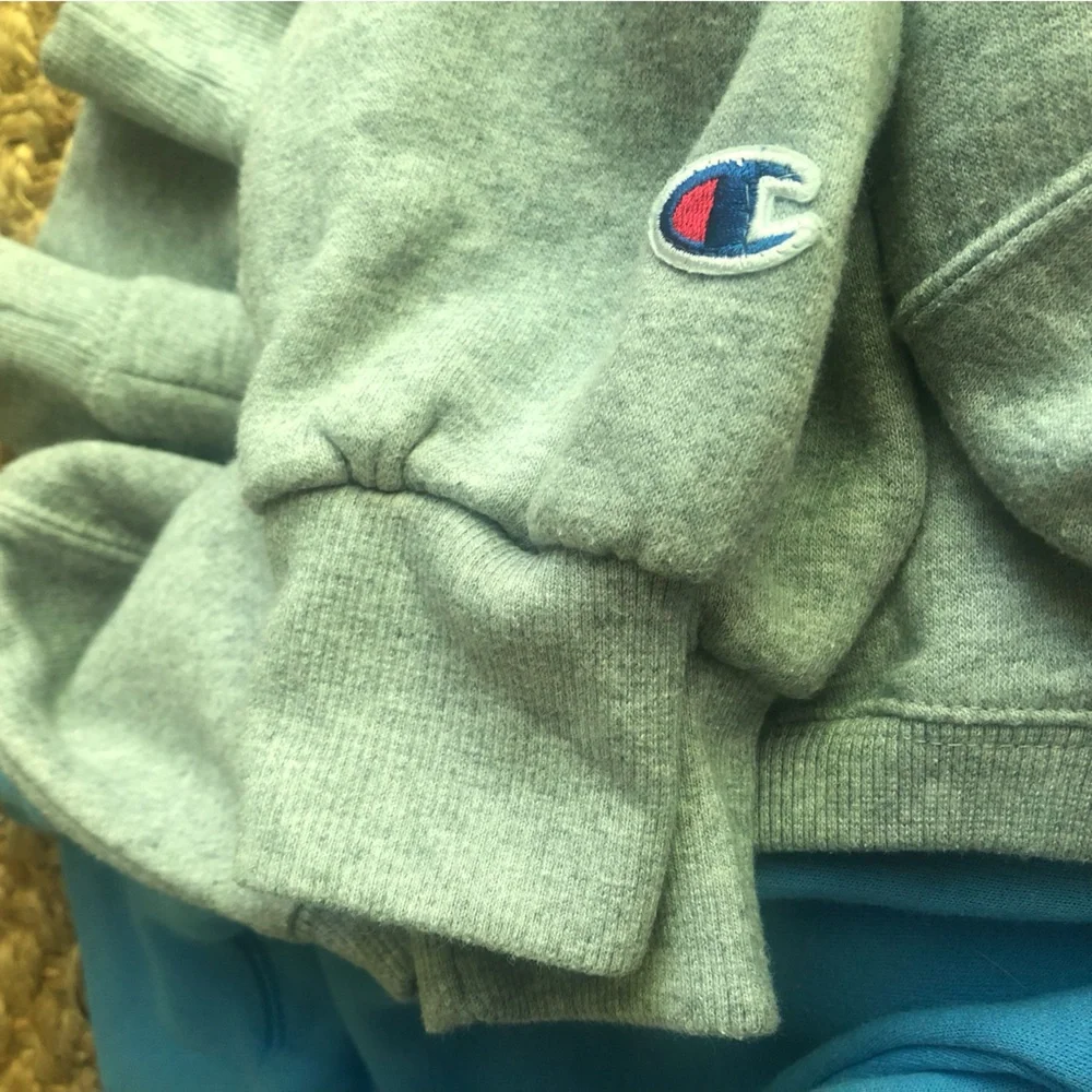 New: Set of Two Champion UNC Chapel Hill Tar Heel Sweatshirts. Size Small - Picture 10 of 14